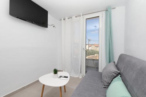 Andrieli Suite