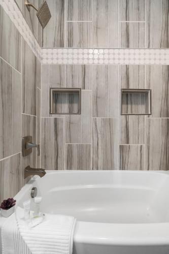 Bagno di Blue Oak Hideaway - A Kids Paradise