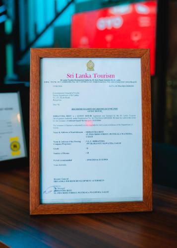 Sijil, anugerah, tanda atau dokumen lain yang dipamerkan di Shirantha Hotel