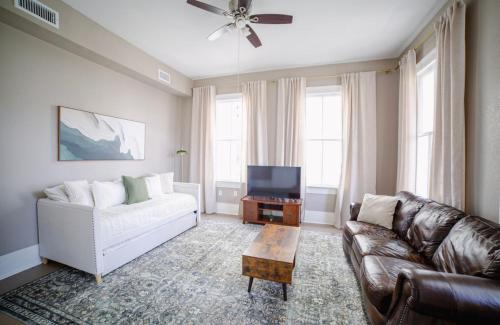 Gallery image of Sand and Sea Manor in Galveston