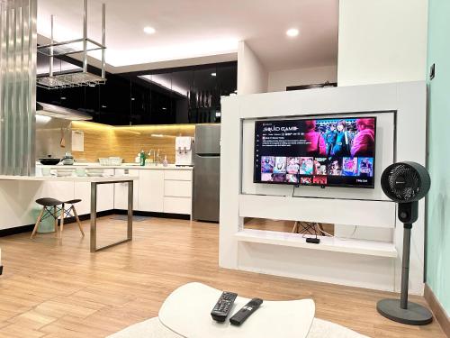 Kuchyň nebo kuchyňský kout v ubytování Symphony Tower - Studio, High Floor, Self Check in, Free Parking, Free Netflix, 200mbps WIFI WIFI