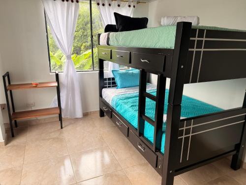 Postel nebo postele na pokoji v ubytování Pandora Hostel