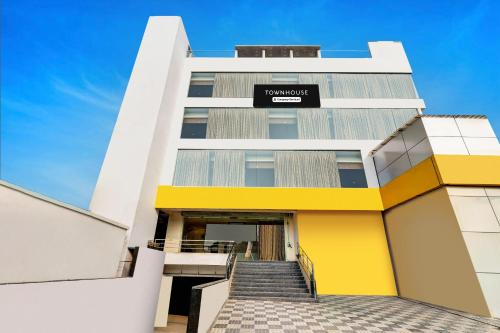 Gambar di galeri bagi Townhouse Pendurthi Visakhapatnam di Visakhapatnam