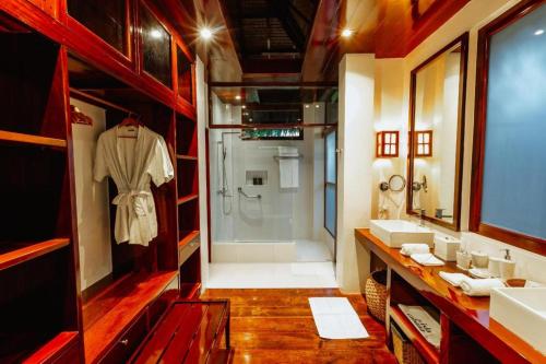 Koupelna v ubytování Isla Cabana Resort