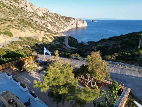 Heavens View - Fully furnished home with breathtaking sea view in Vroulidia Chios