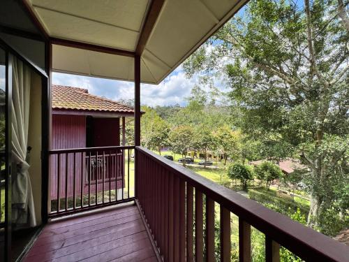 Balkoni atau teres di LiLLA Hilltop Retreat - Janda Baik