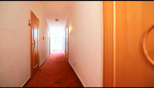 Fotografie z fotogalerie ubytování Hotel Royal v destinaci Elmshorn