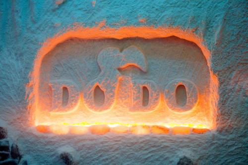 an oven with the wordonda written on it at SPA-Hotel Dodo in Zhytomyr