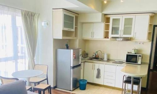 クアラルンプールにあるComfortable Room with Local Hosts Ideal KLCC Stayのギャラリーの写真