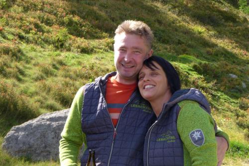a man and a woman posing for a picture at Gasthof-Pension Waldfriede in Liesing
