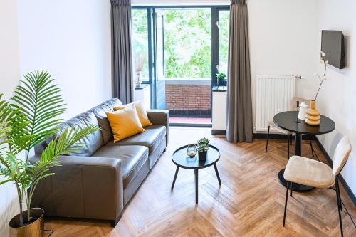Χώρος καθιστικού στο Stylish Studio With Balcony, Near Tilburg Station