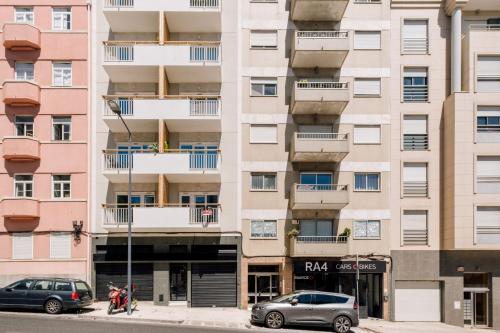 Copan - 2 bedrooms and balcony in Arroios