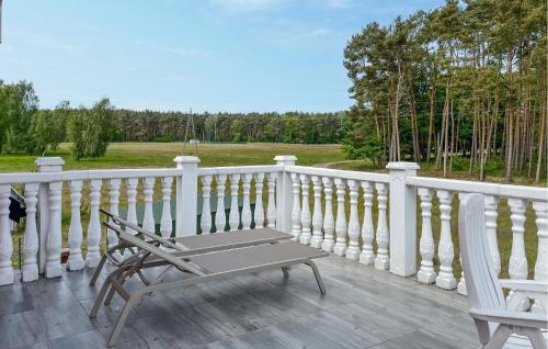 Amazing Home In Nowe Warpno With Wifi