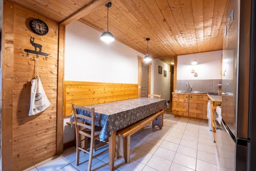 Gambar di galeri bagi Les Chalets de la Revue di Flumet