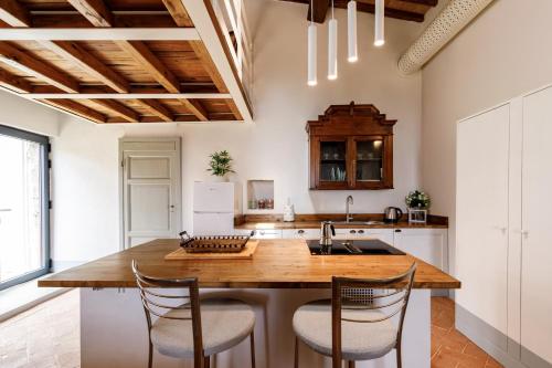 Gambar di galeri bagi GuestHost - Casa di Guido - Country Chic with View di Fungaia
