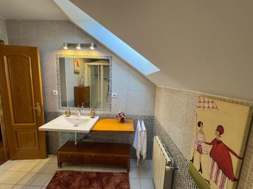 Et badeværelse på Impresionante Casa a Pie de Playa