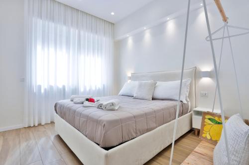 GuestHost - Style Vomero House & Suite