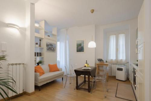 Ponte Vecchio Central Vintage Apartment