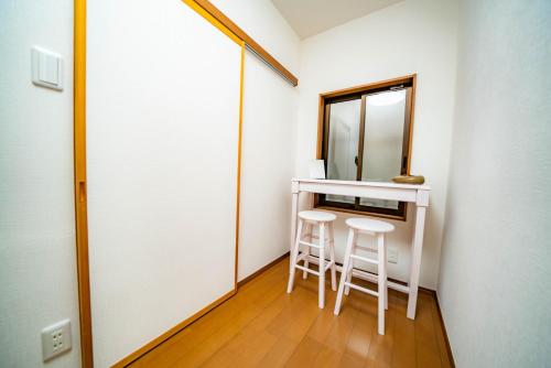 ACOE OKUBO I 2-Story Home in Shinjuku's Food Heaven Area