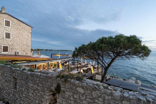 Studio Tramontana by Briskva