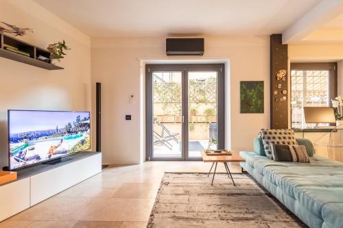 Ædrian's Loft. Boutique apartment with private terrace in the center of Rome