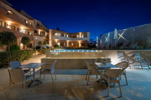 Πισίνα στο ή κοντά στο Eko Suites