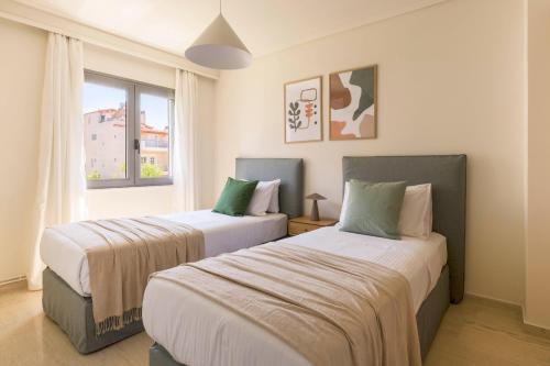 Suburban 3BR Apartment in Marousi by UPSTREET