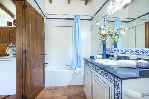 Villa Marina de na Jero by Villa Plus