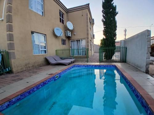 Kimberland Guest House Block 10