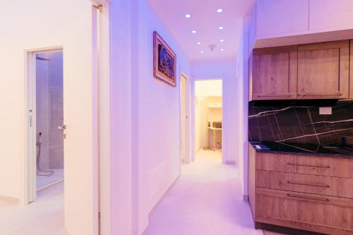 30' Walk Vatican & Stadium Art, Smart Home