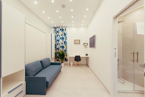 30' Walk Vatican & Stadium Art, Smart Home