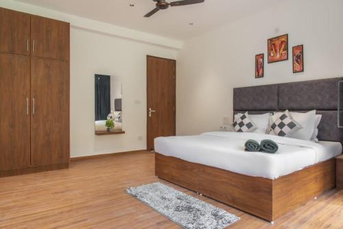 Cama o camas de una habitación en kasauli hills by Hillcrest