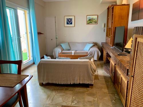Carihuela beachfront penthouse, unique views