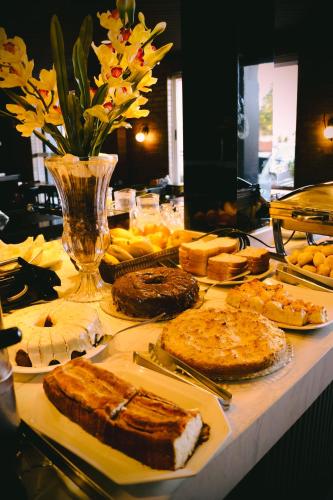 Jídlo v hotelu nebo okolí