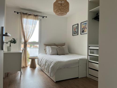 Appartement moderne et spacieux 2 chambres, parking privé photo 2