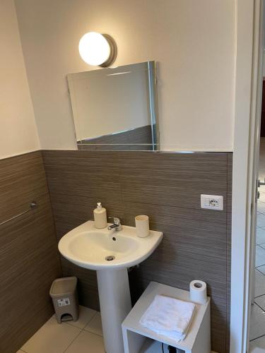Good Rooms