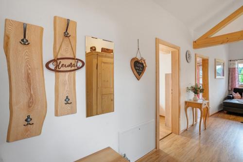 Φωτογραφία από το άλμπουμ του Neubau - Ferienwohnung Waldblick σε Höslwang