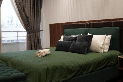 Posezení v ubytování Penta Square Executive Furnished Apartments - DHA Lahore