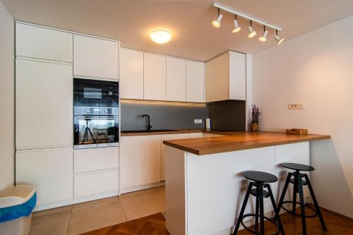 Flexible SelfCheckIns 96 - Zagreb - 2 Bedrooms - WIFI