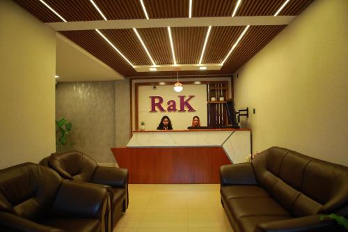 Un lugar para sentarse en Hotel Rak Palace