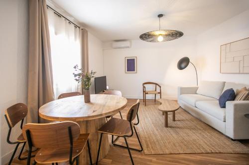 41ARA1101- Apartment with terrace