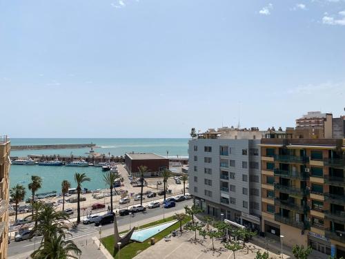 Imagen de la galería de Luxurious Penthouse with a Pool, en Benicarló