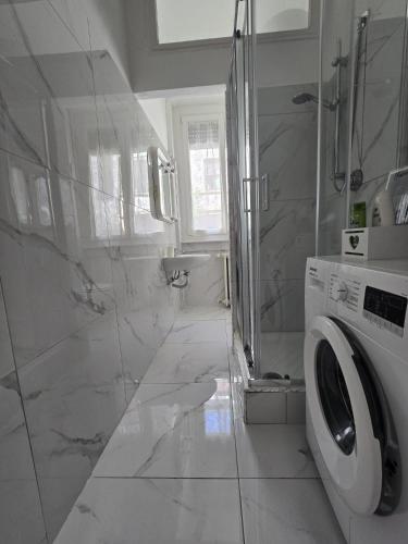 RENT IN MILAN bilocale di 40 mq con parcheggio