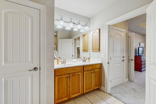 Φωτογραφία από το άλμπουμ του The Waters Condo Building 3 - Horseshoe Bay Hideaway σε Horseshoe Bay