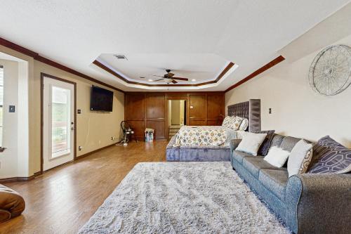 Katil atau katil-katil dalam bilik di Sunshine House Texas Hideaway