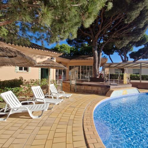 Moradia V2 - 200m da Praia da Oura - Santa Eulália