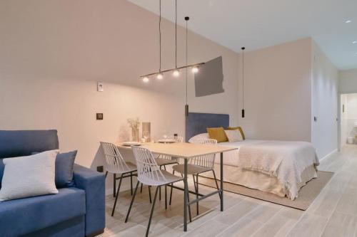Romantic Apartment N6 Oceanografico Virkin Suites