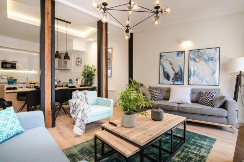 Brand New Amazing 3BD 2BD Gran Vía-Malasaña