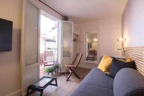 MDR Liliac Apartment