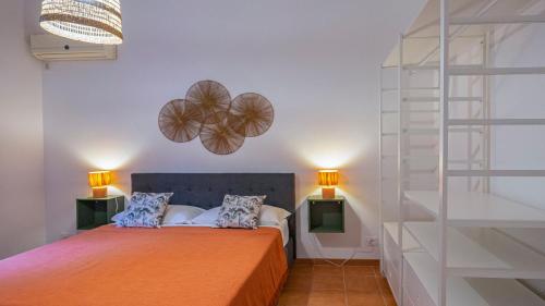 EasyTopStay - San Pietro Apartment with Courtyard